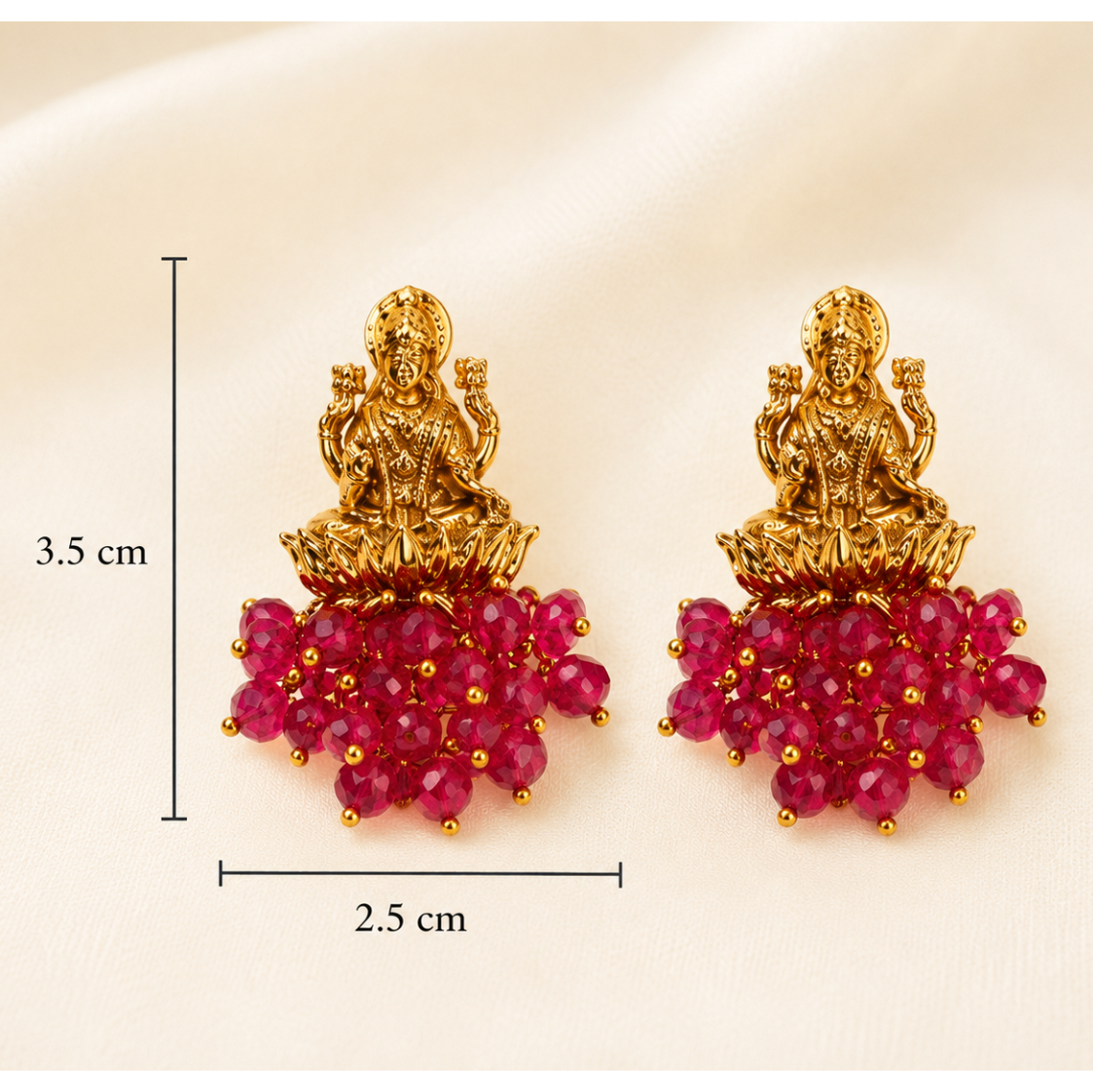 Shriyambari Studs - Red