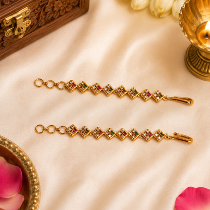 Ratnarekha Ear Chain
