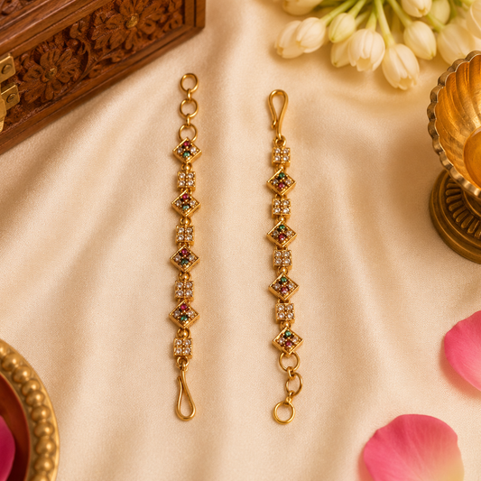Ratna Jodika Ear Chain
