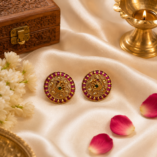 Ratna Mayuri Studs